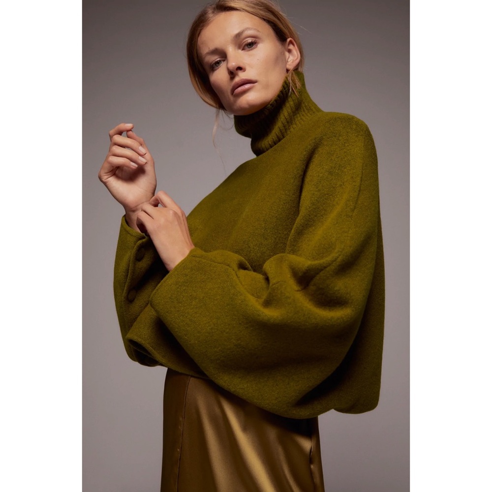 Zara Knit Sweater With Buttons